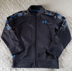 Charcoal Under Armour jacket with camo sleeves